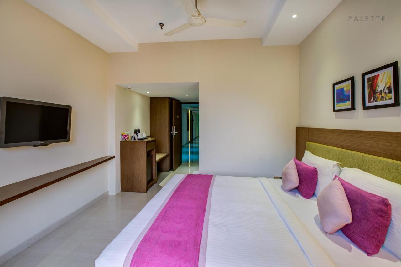 Jk Residency Kelakam Hotel Exterior photo