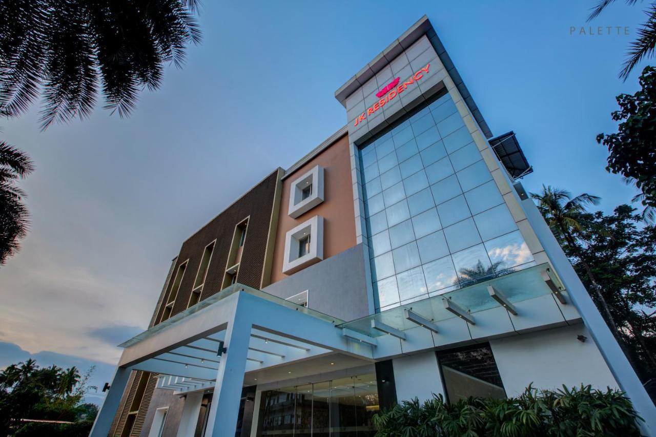 Jk Residency Kelakam Hotel Exterior photo