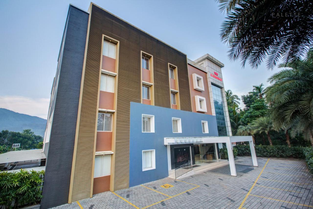Jk Residency Kelakam Hotel Exterior photo